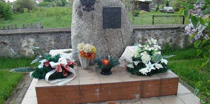 Kosów Lacki: wyremontują Grób Nieznanego Żołnierza