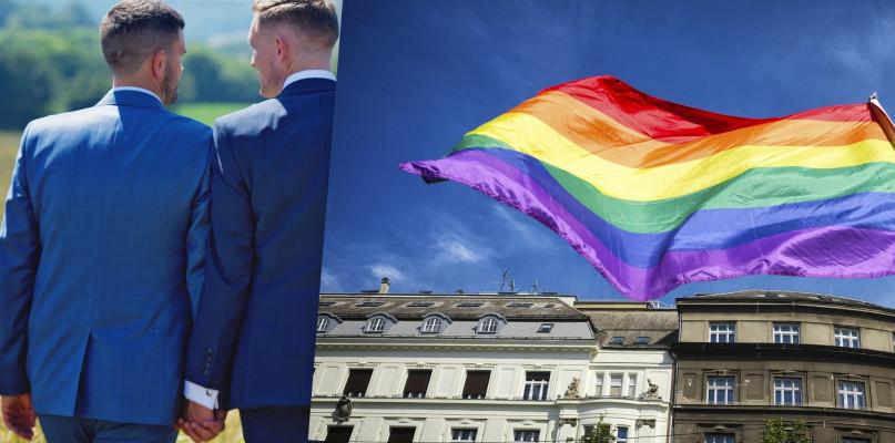 Polska bez milionów z unijnej kasy? To efekt uchwał dotyczących LBGT?