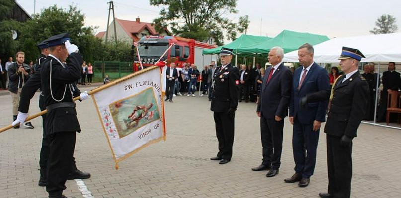 OSP Kowiesy świętowała stulecie istnienia i cenny nabytek