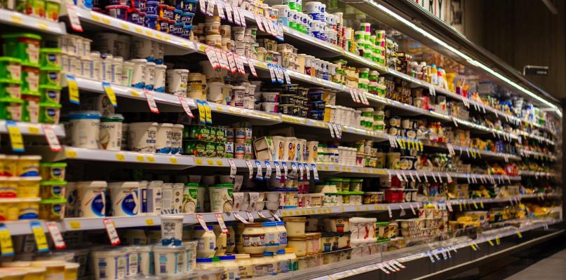 Powstanie gigant, który zdominuje handel? Znane marki rozmawiają o fuzji