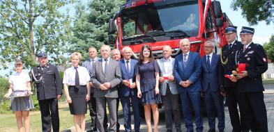 Jubileusz OSP Wyrozęby. W niedzielę strażacy usłyszeli wiele ciepłych słów.