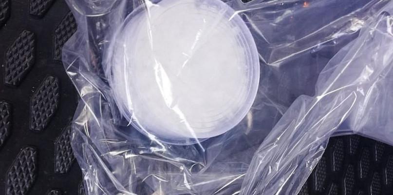 Trzech mężczyzn zatrzymanych. Mieli kilogram amfetaminy.