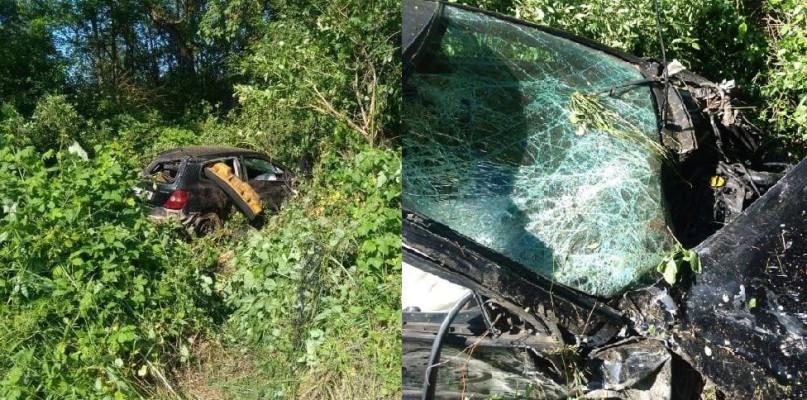 Honda dachowała, kierowcę odwieziono do szpitala