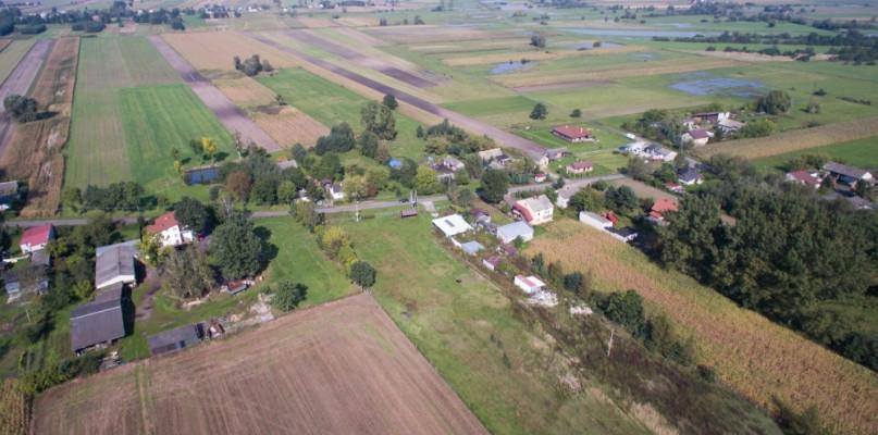 Kontrowersyjna inwestycja przesądzona? Geodeci ruszyli w teren