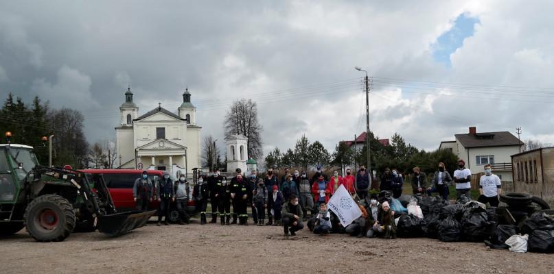 Mieszkańcy Skrzeszewa zebrali dwie tony śmieci