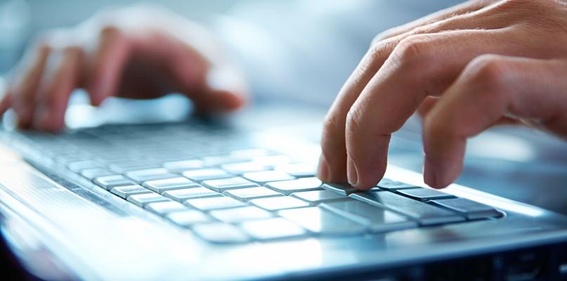 To powinien robić każdy użytkownik internetu!  Rząd przypomina