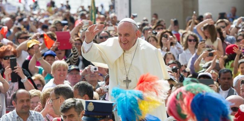 Przełomowa decyzja papieża Franciszka. Od teraz jest to dozwolone
