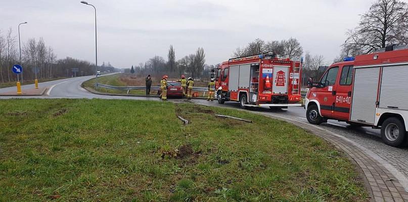 Pasażerka ranna w wypadku na rondzie w Kosowie Lackim