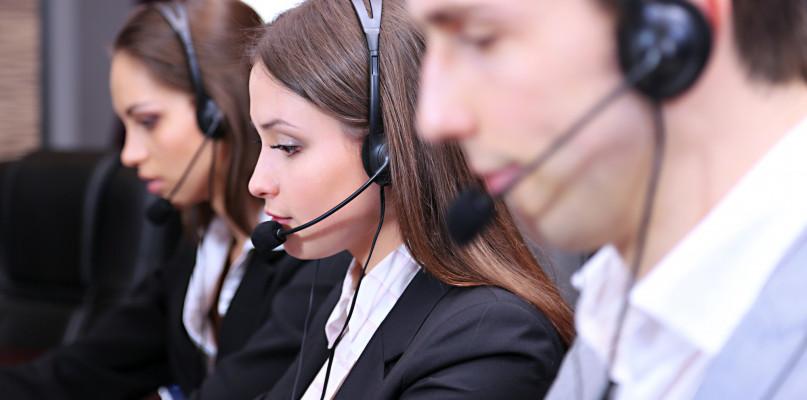 Męczą cię telemarketerzy? Powiedz to jedno zdanie, a natychmiast się rozłączą