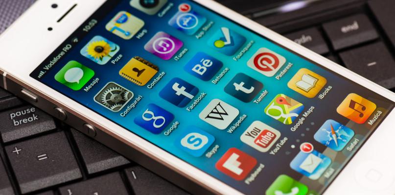 Pozornie zwykła aplikacja, a opłaty gigantyczne! Masz ją w swoim telefonie? 