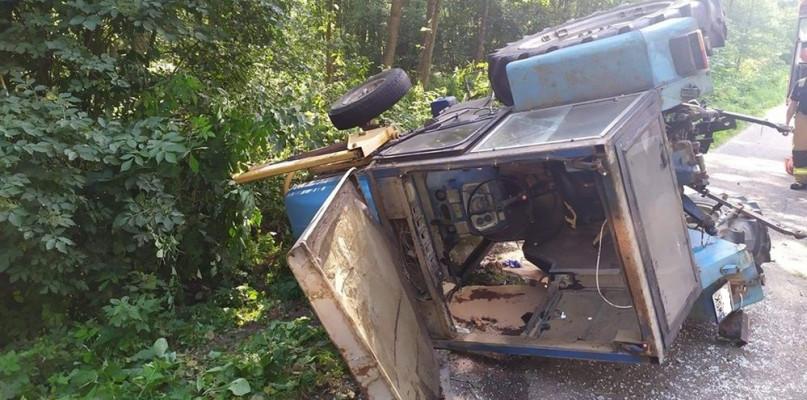 Rannego i pijanego traktorzystę zabrał śmigłowiec LPR