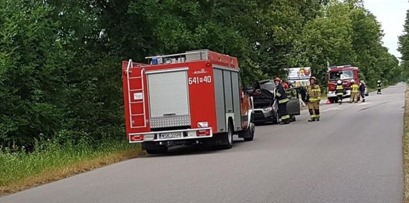 Dwa zderzenia aut jednego dnia, dwie osoby ranne