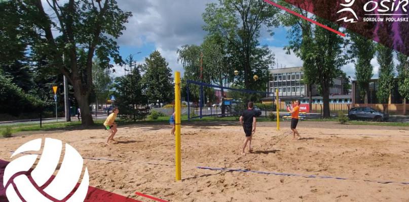 Zapraszają na boisko do siatkówki plażowej