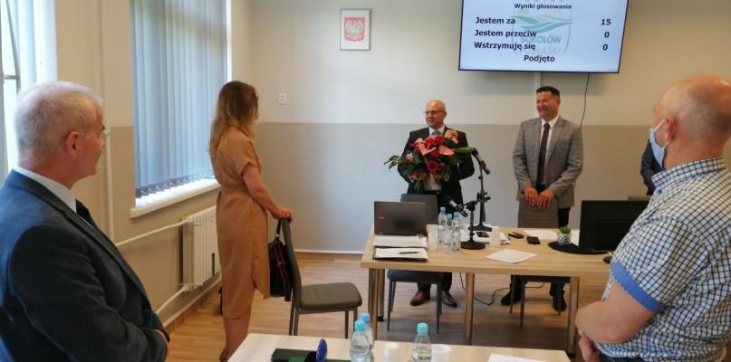 Wójt Janusz Kur z absolutorium i wotum zaufania
