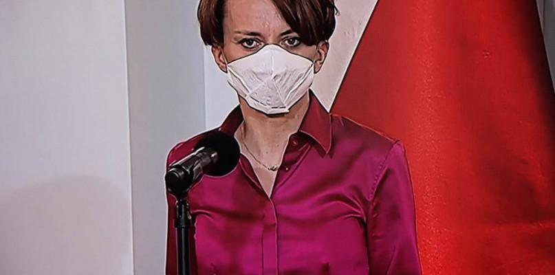 Emilewicz: w tym roku szkoły najprawdopodobniej nie wrócą do swojej pełnej działalności
