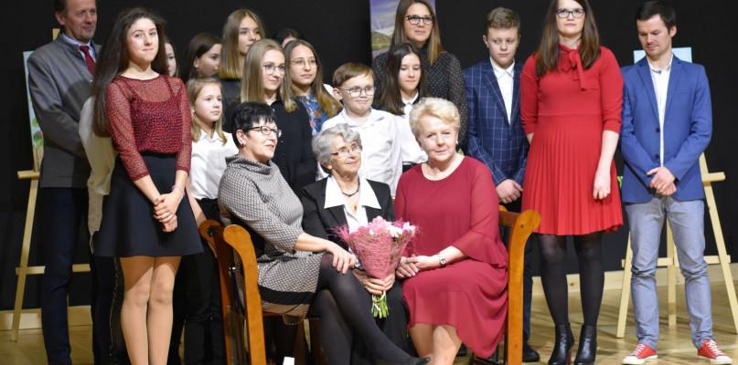Spotkanie z poetką Ireną Filipczuk i jej twórczością w Sterdyni