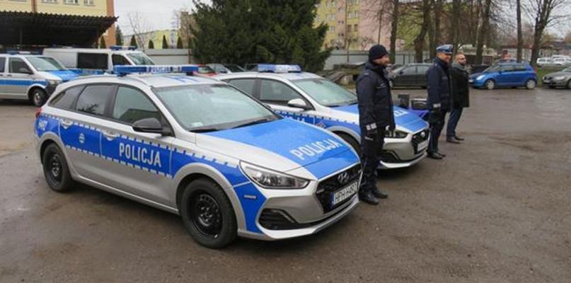 Sokołowska policja ma dwa nowe radiowozy i drona