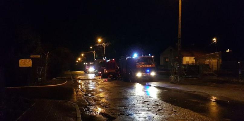 Nad ranem wybuchł groźny pożar w Jabłonnie Lackiej