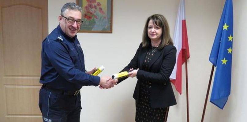 Dwa nowe alkomaty trafiły do sokołowskich policjantów
