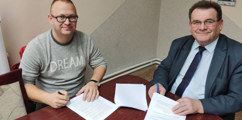 Rusza przebudowa drogi w Rytelach Święckich