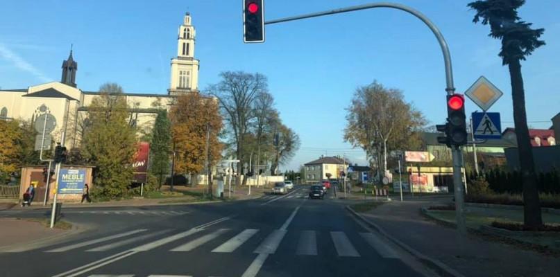 W końcu! Włączyli światła przy konkatedrze.