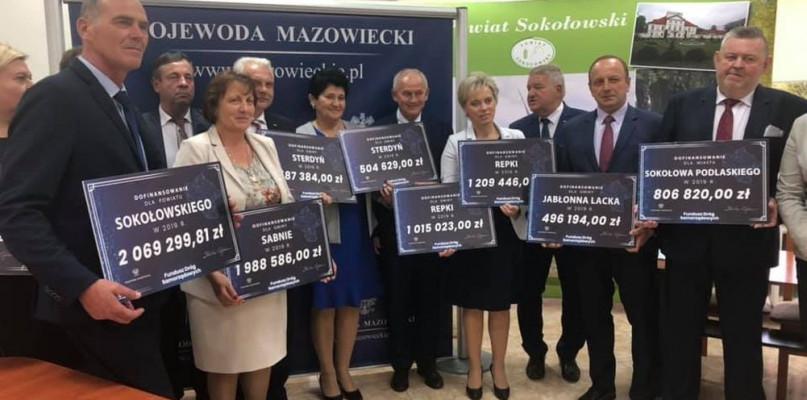 Promesy na pieniądze z Funduszu Dróg Samorządowych wręczone