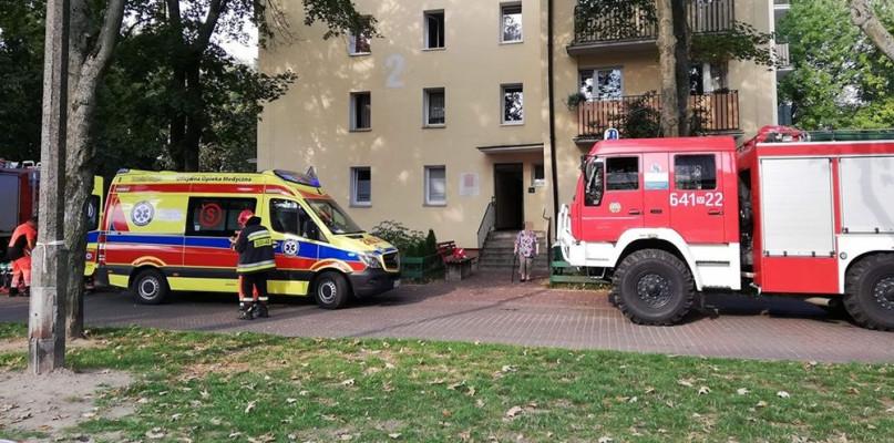 Z bloku na Gałczyńskiego wydobywał się gęsty dym