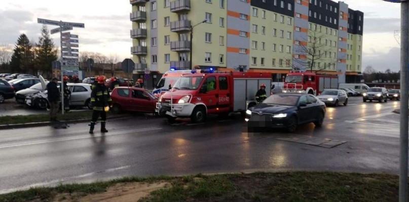 87-latek zagapił się na skrzyżowaniu przy szpitalu