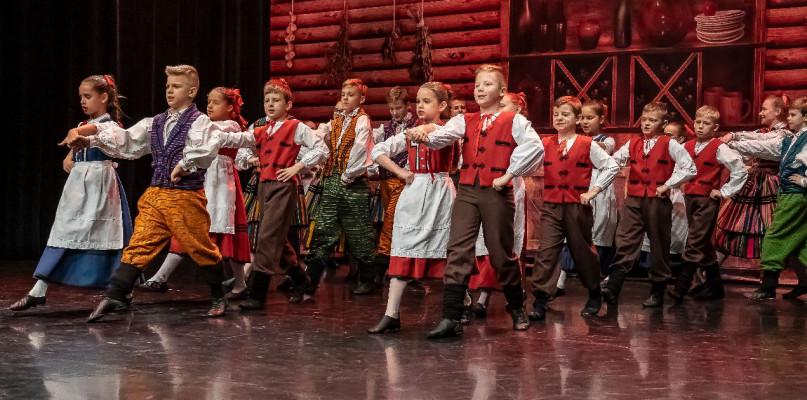 Koncert “Sokołowian” w karczmie i pożegnanie Jana Rosochackiego