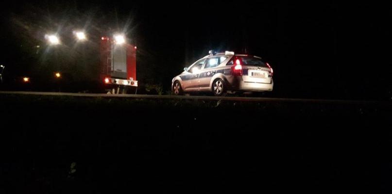 Rów i dachowanie, a to przez niewłaściwe wyprzedzanie...