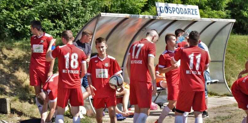 Piłkarze Podlasia i Jabłonianki zakończyli ligowe zmagania