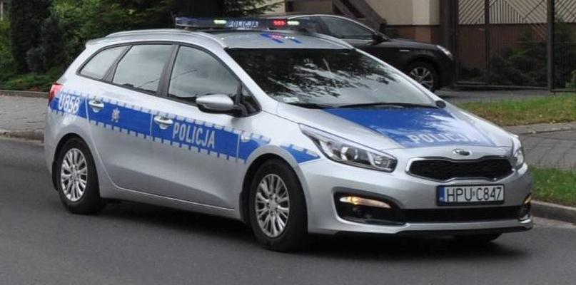 Pijany kierowca, pijany pasażer, a motorower bez papierów