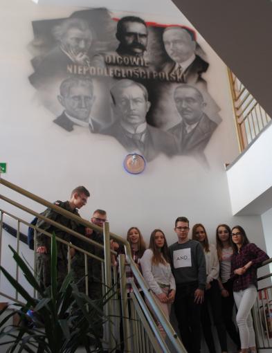 Kosów Lacki: powstał mural upamiętniający twórców niepodległości