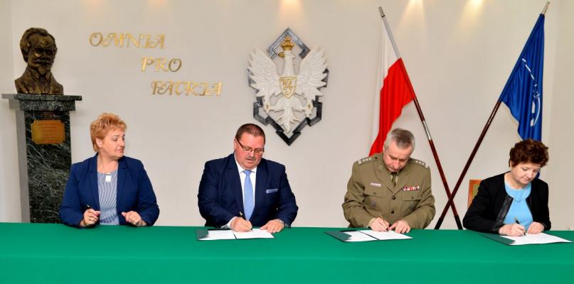 Sokołowskie I Liceum pod naukowym patronatem WAT