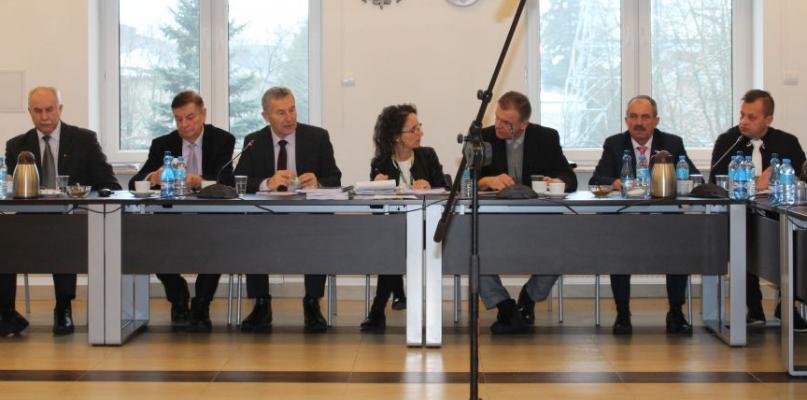 Miasto robi przymiarki do budowy hali widowiskowo-sportowej