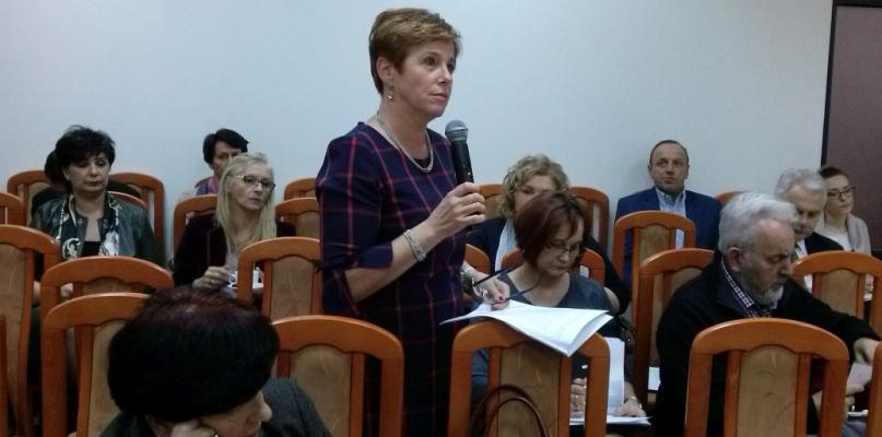 Burza na sesji powiatowej przez program naprawczy szpitala