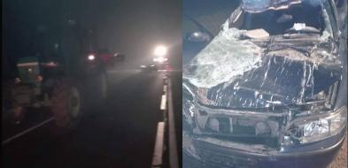Volvo najechało na tył ciągnika, dwójka poszkodowanych