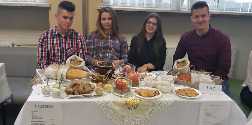 W sokołowskim „Rolniku” znów zapachniało chlebem