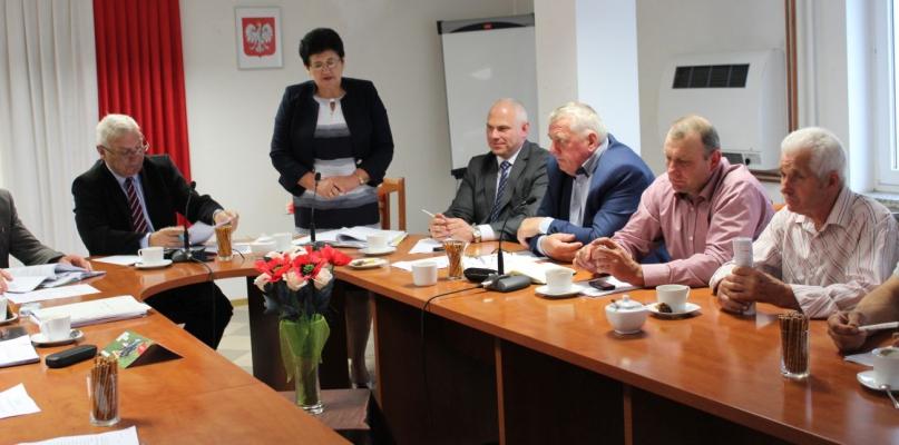 Sterdyńscy radni zgodnie za udzieleniem absolutorium pani wójt