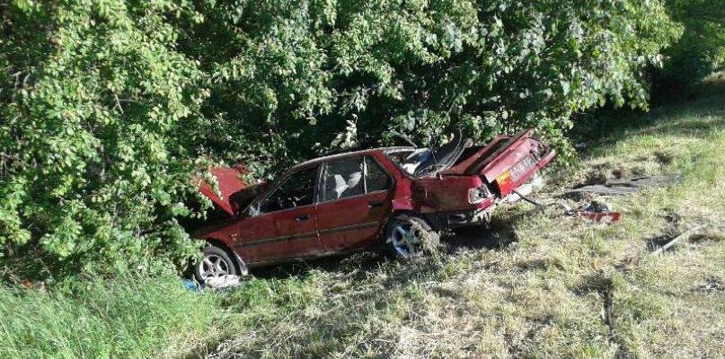 To honda accord po zderzeniu z manem. Kierowcy nic się nie stało.