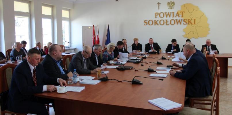 Znów będzie gorąco na sesji? Wracają stare problemy i sprawa PKS.