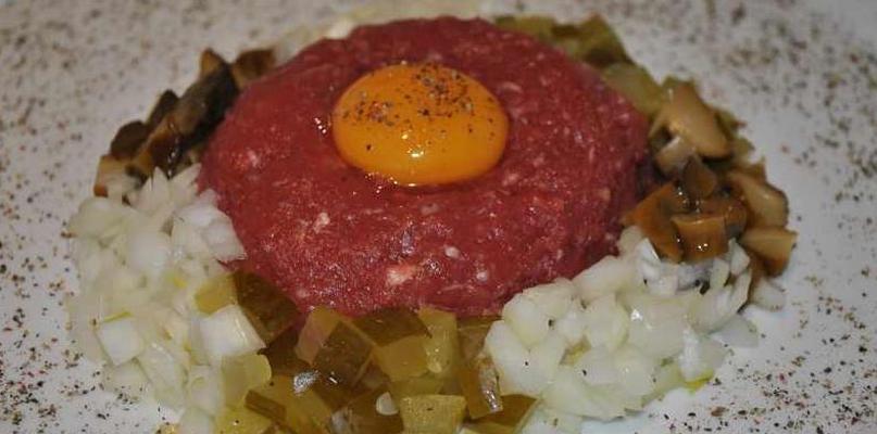 To salmonella była przyczyną zatrucia na weselu w Sokołowie