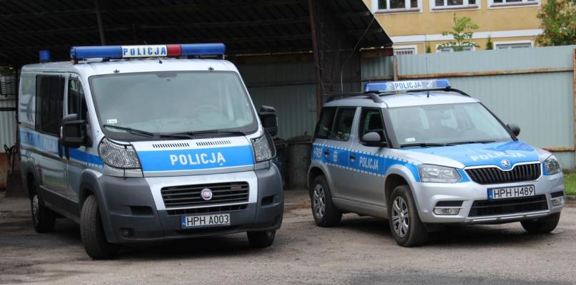 Uciekali przed policją focusem, później próbowali pieszo…