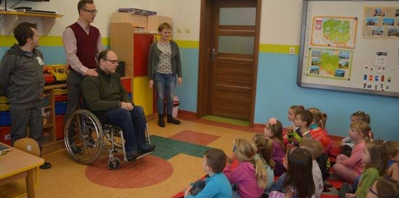 O pomocy i wsparciu dla niepełnosprawnych w Leśnej Krainie