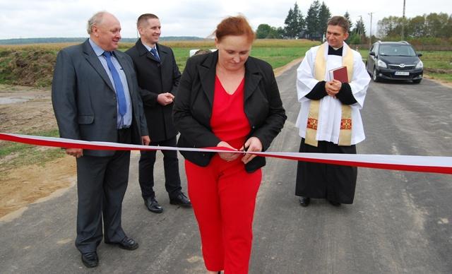 Nowiutki asfalt zamiast dziur