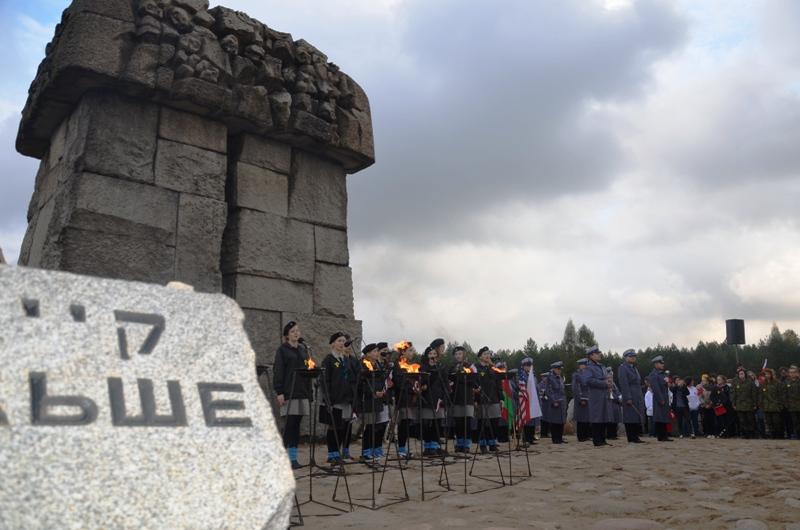 Młodzież z Polski i Izraela w hołdzie ofiarom Treblinki
