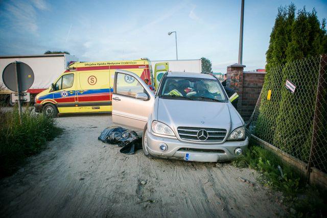 Na ul. Św. Huberta zginął kierowca mercedesa