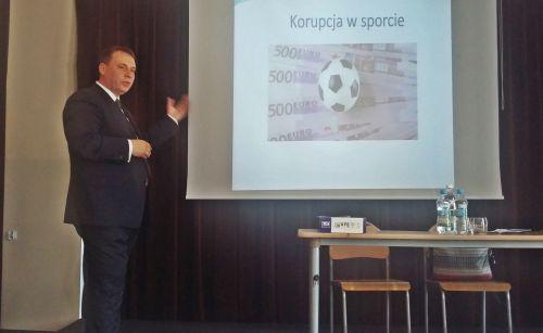Trwa Euro 2016, więc te wykłady były wyjątkowo na czasie