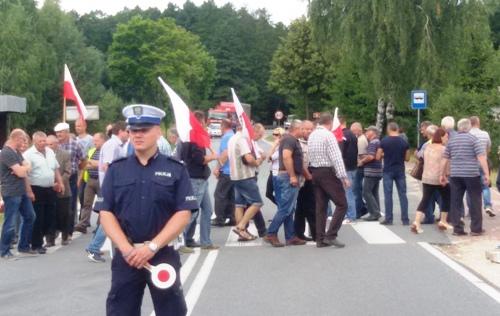Plantatorzy porzeczek zablokowali krajówkę