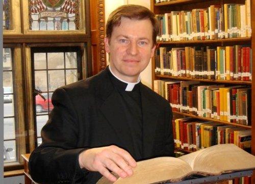 Rzecznik episkopatu z? Ryteli Święckich